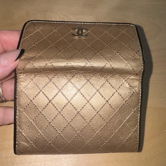 Authentic Chanel card holder, keychain - Picture 2 of 9